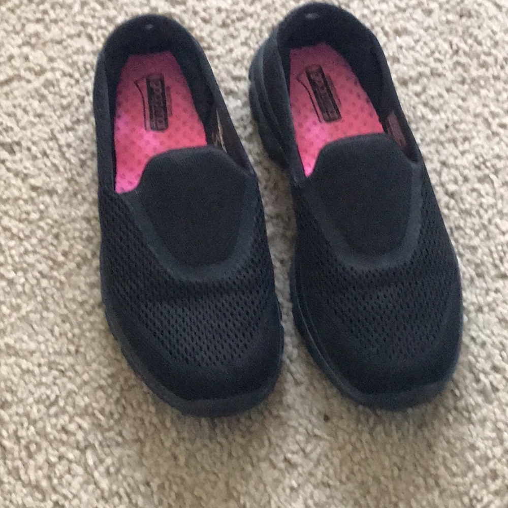 Sketchers Go walk 3 - black, size 8